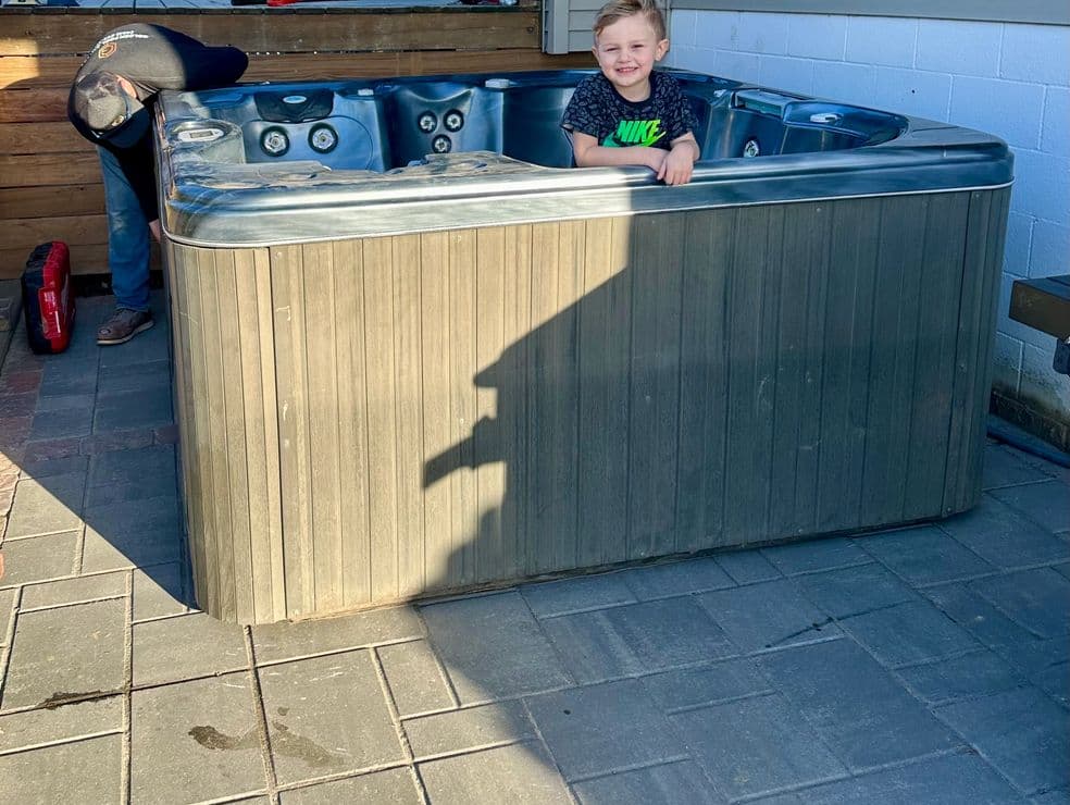 Hot tub service — every detail matters